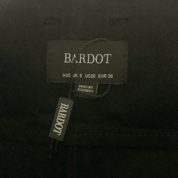 NWT Bardot High Waist Paperbag shorts - Picture 4 of 6